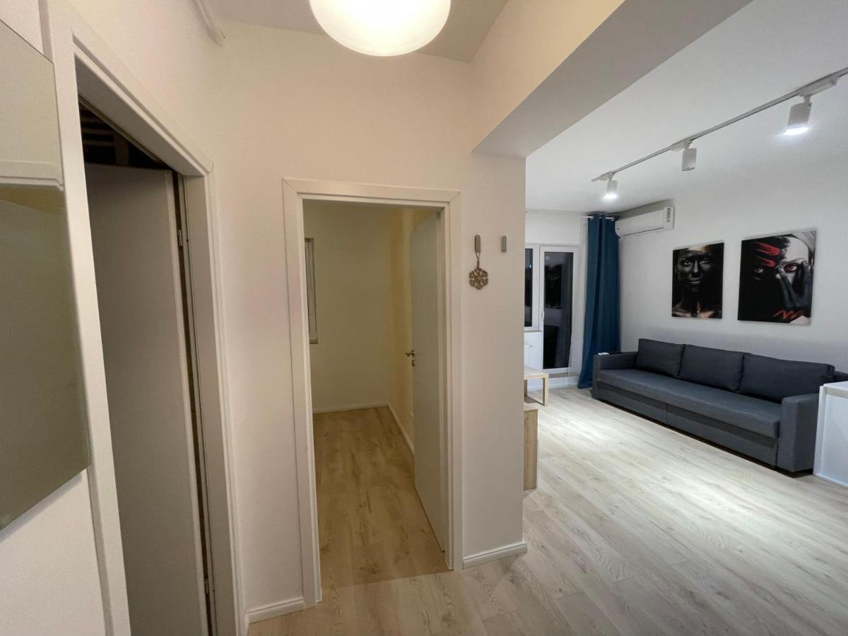 Aquamarine Luxury Apartment Palace 布加勒斯特 外观 照片